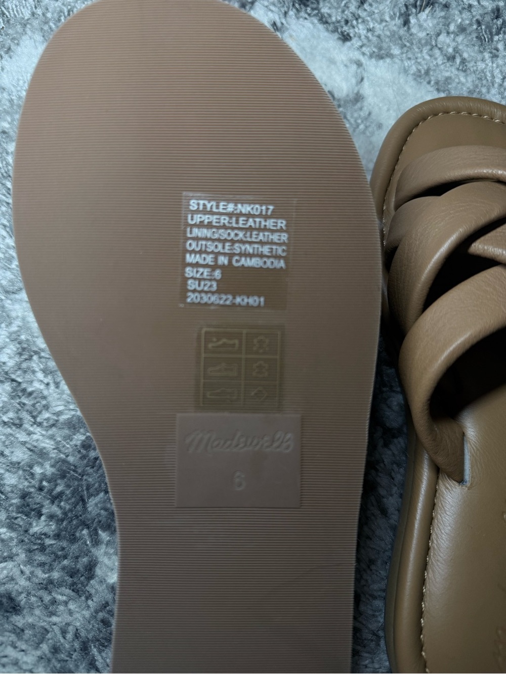 NEW Madewell Padded Tan Cross-Strap Leather Slide Sandals - Picture 2 of 2